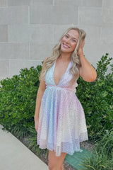 Intellectual A-Line Deep V-Neck Short Homecoming Dress