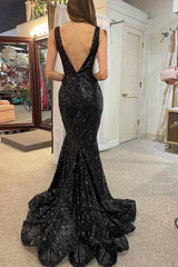 Glitters Black Plunge Neck Backless Trumpet Long Prom Dress