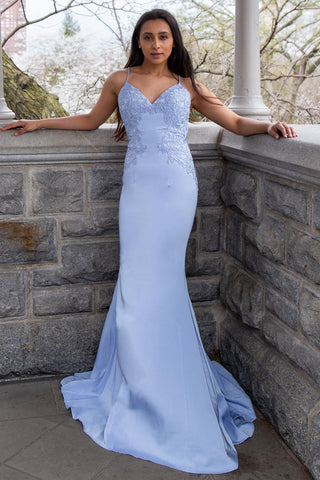 Periwinkle Applique V-Neck Lace-Up Trumpet Long Prom Dress