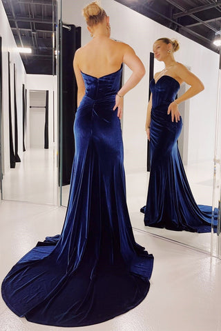 Royal Blue Velvet Sweetheart Mermaid Long Formal Dress with Slit