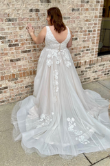 White Plunging V Neck Appliques A-line Tulle Long Wedding Dress