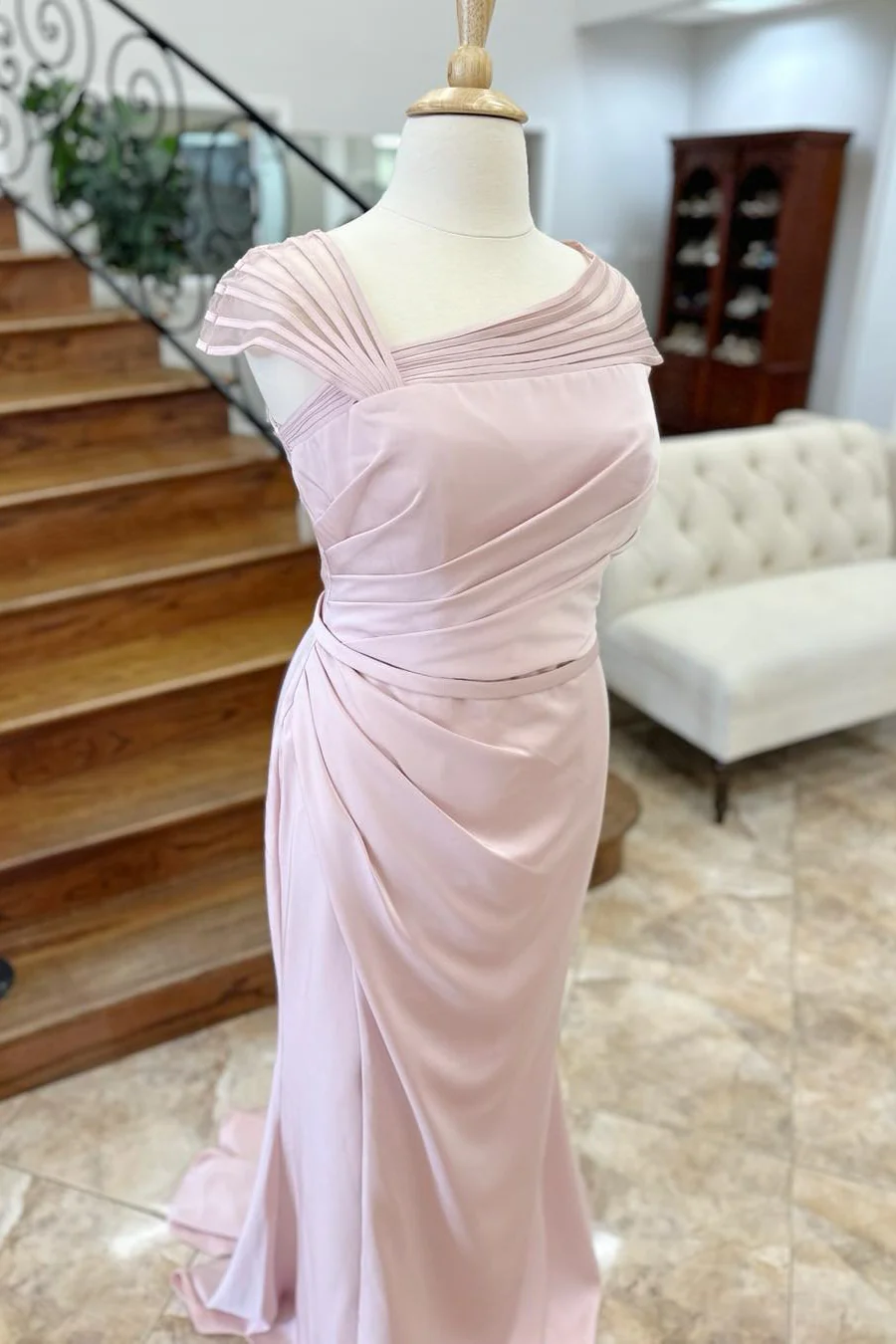 Simple Sheath Oblique V-neck Mother of the Bride Dress