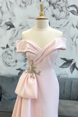 Light Pink Sheath Off the Shoulder Mother's Gown with Bow Train