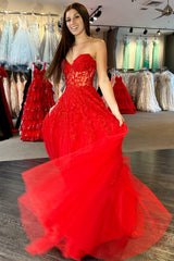 Red Appliques Sweetheart Lace-Up A-Line Long Formal Dress