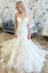 White Appliques Multi-Layer Trumpet Long Wedding Dress