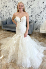 White Appliques Multi-Layer Trumpet Long Wedding Dress