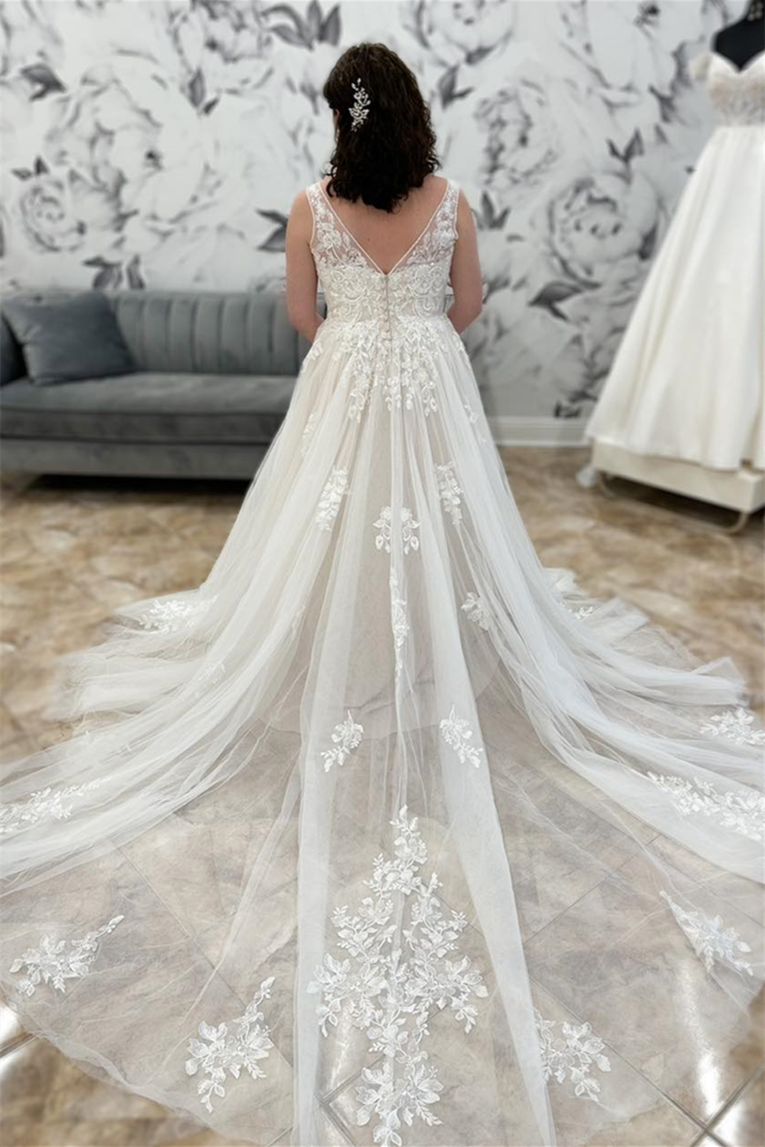 Ivory Plunging V Neck Appliques A-line Tulle Long Wedding Dress