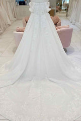 Luxury Princess Off the Shoulder Petals Wedding Gown with Beading