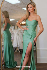 Empire-Waist green Strspless Pleated Slit Simple Prom Dress
