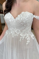 White Off-the-Shoulder Appliques Tulle Long Wedding Dress