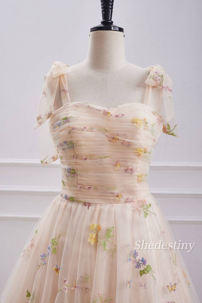 Floral Print Sweetheart Champagne Homecoming Dress