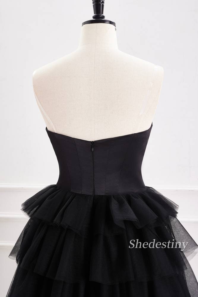 Black Strapless A-Line Tulle Homecoming Dress