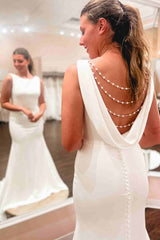 Satin Pearls Mermaid Trumpet Long Wedding Dress with V-Back