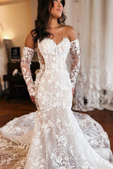 Whit Appliques Sweetheart Trumpet Long Wedding Dress