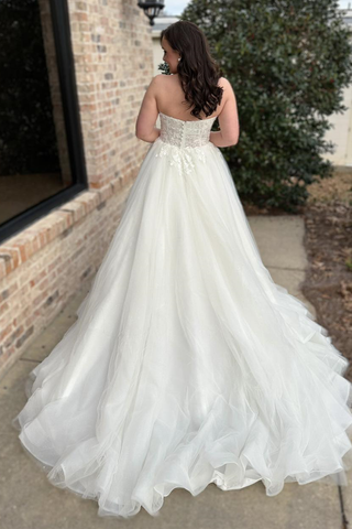 White Strapless Appliques Tulle A-line Long Wedding Dress