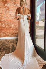 White Pearls Off-the-Shoulder Mermaid Long Wedding Dress