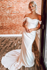 White Pearls Off-the-Shoulder Mermaid Long Wedding Dress