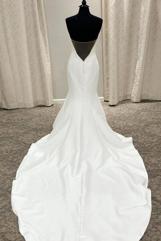 Sexy Mermaid Satin Plunging V Neck Sleeveless Bridal Gowns