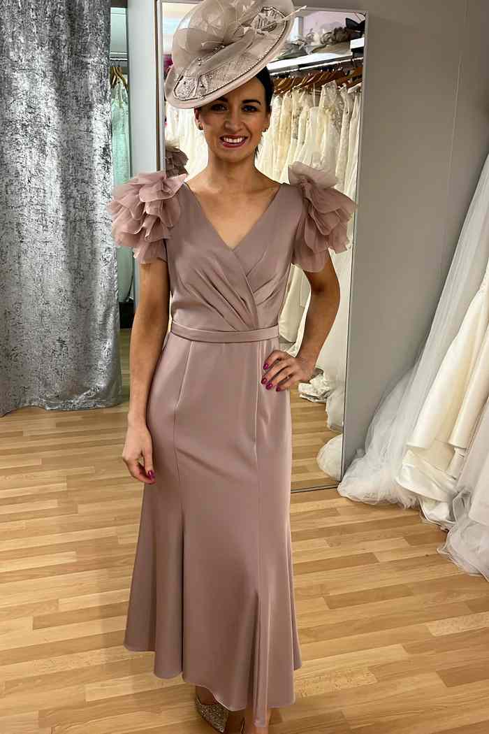 Taupe V Neck Tulle Sleeve Mother of the Bride Dress