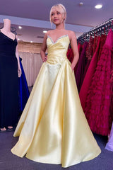 Fairytale Sweetheart Rhinestone A-Line Corset Yellow Prom Dress