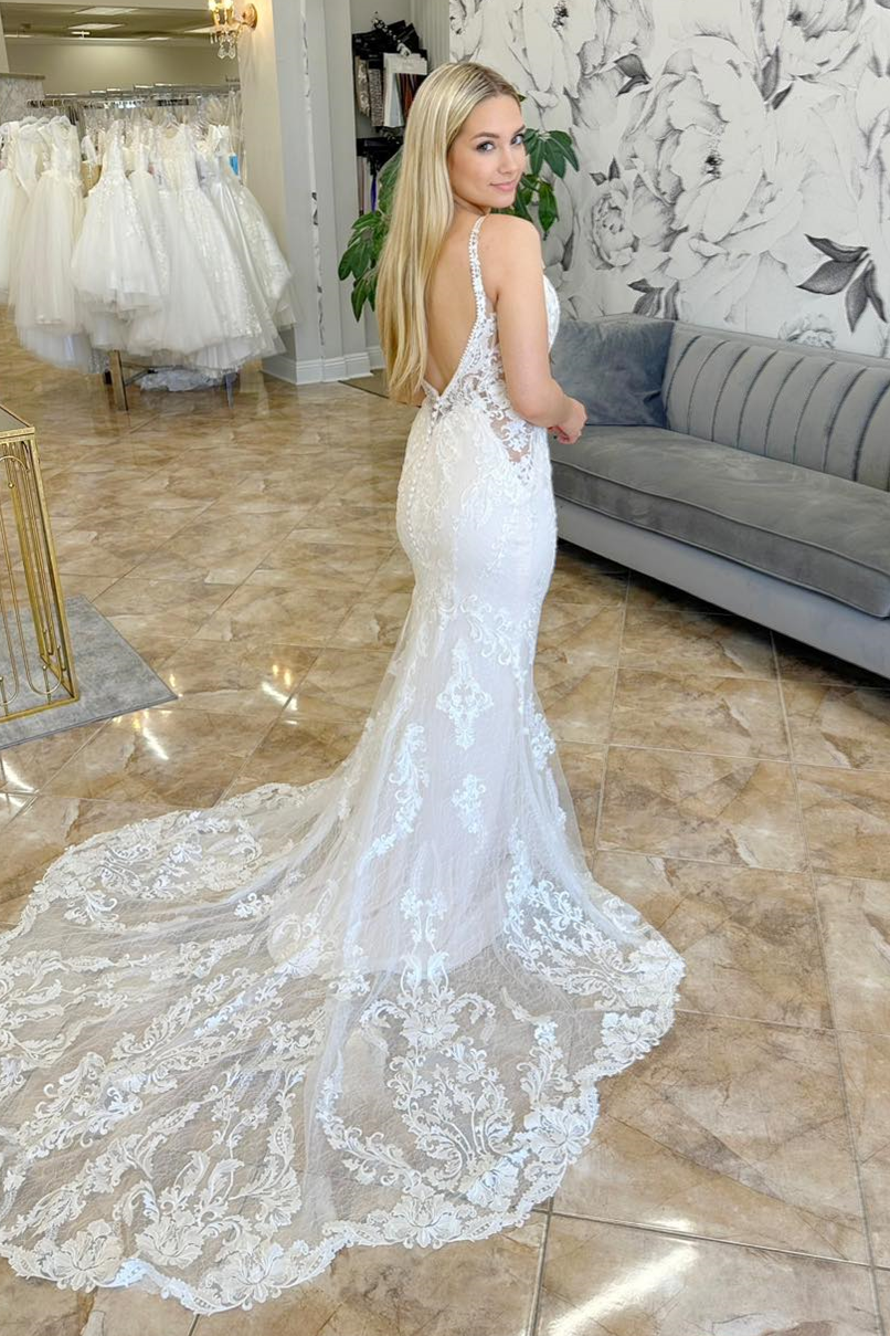 White Lace Mermaid V Neck Long Wedding Dress