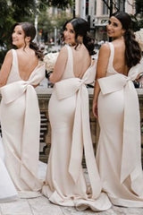 Ivory Round-Neck Bow-Back Mermaid Long Bridesmaid Dress