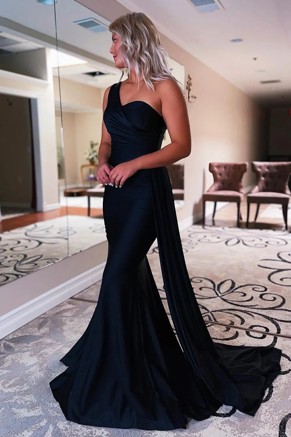 Black Mermaid One Shoulder Long Prom Dress