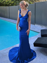 Burgundy Mermaid Straps Satin Pleated Long Prom Dress