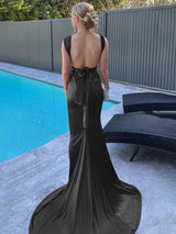 Burgundy Mermaid Straps Satin Pleated Long Prom Dress