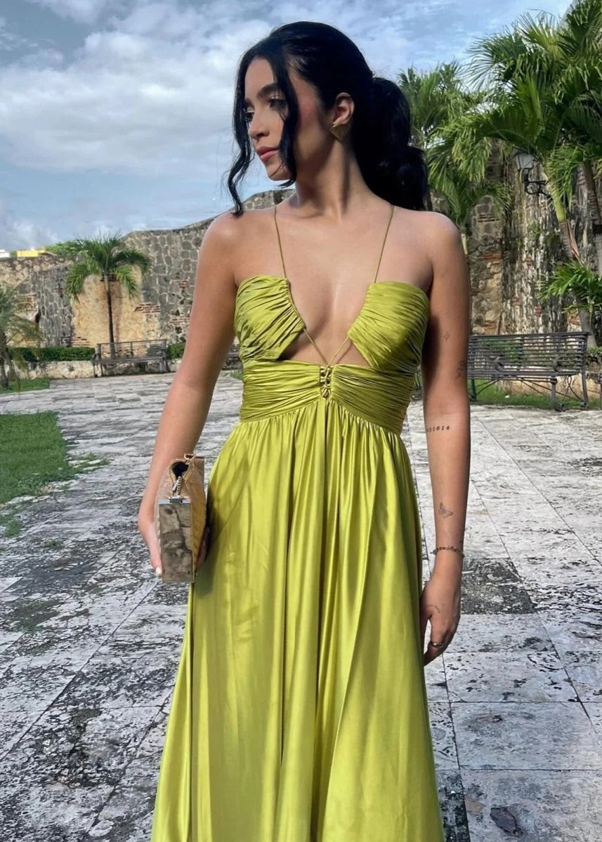 Criss-cross Chartreuse Ruched A-line Halter Long Prom Dress with Sleeveless
