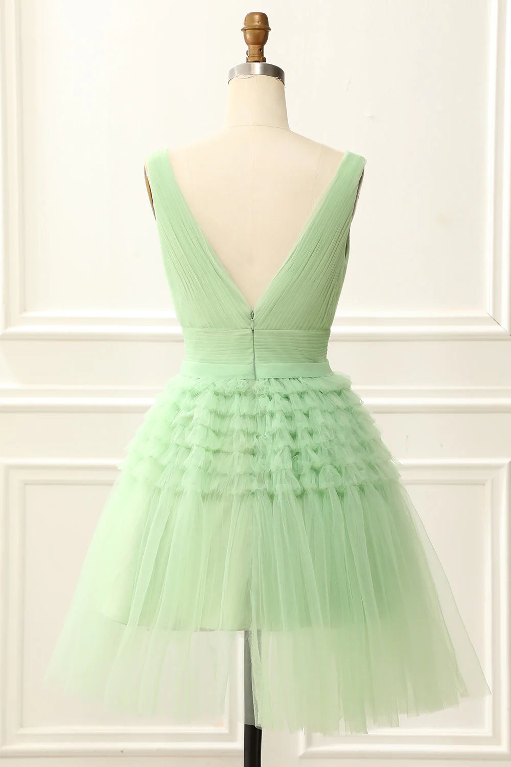 Dusty Sage Tulle V-Neck Tiered Short Party Dress with Ruffles