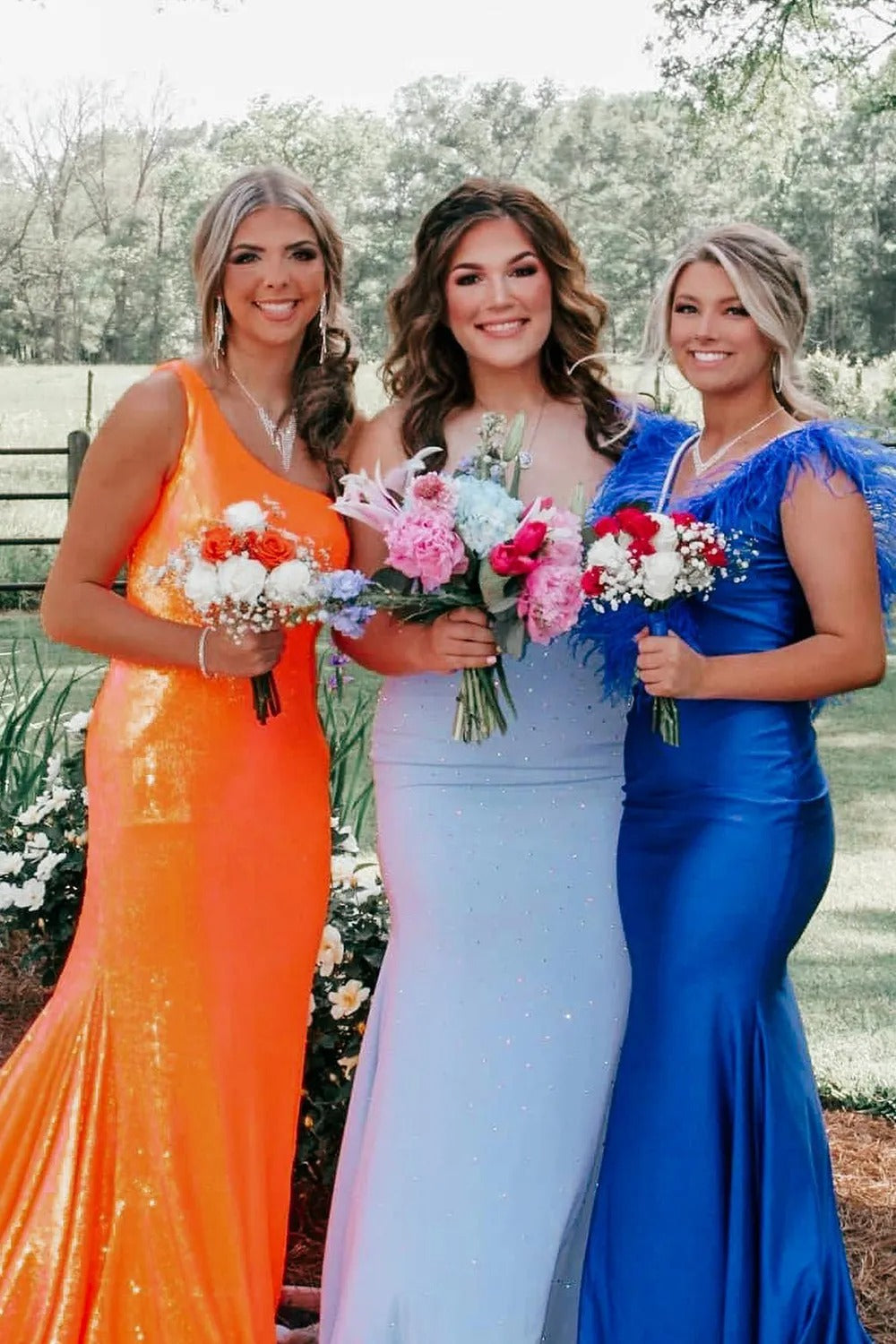Mermaid Grey Deep V-Neck Beaded Prom Dress with Feathers