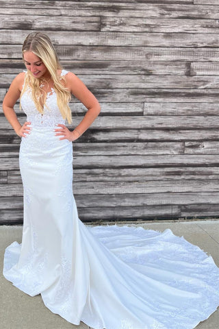 White Appliques Open Back Mermaid Long Bridal Gown