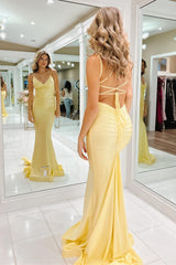 Yellow Surplice Lace-Up Mermaid Long Formal Dress