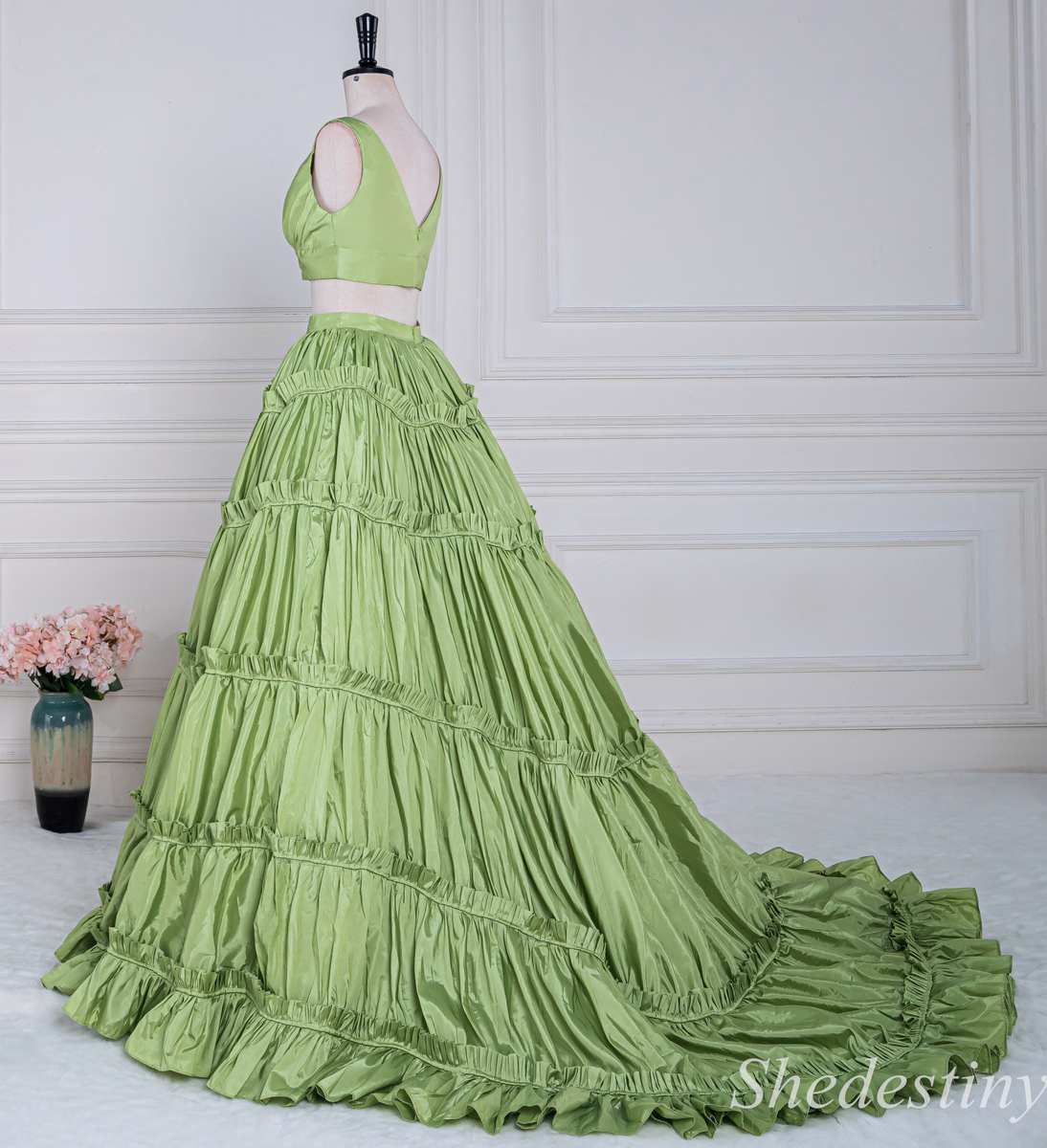 Two-Piece Green V-Neck Ruffle Ball Gown