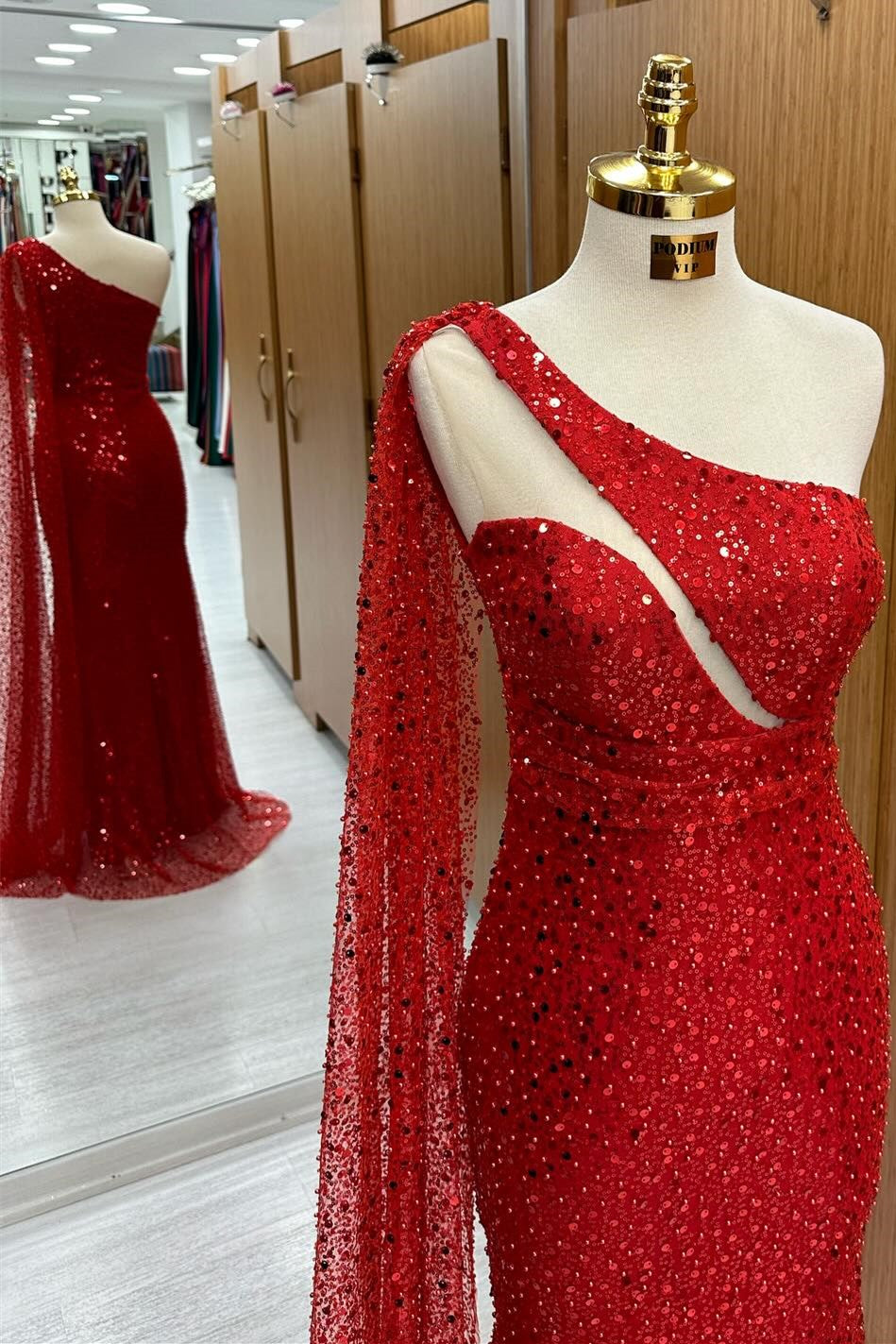 One-Shoulder Red Sequin Cutout Mermaid Long Prom Dress