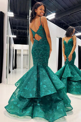 Emerald Appliques V-Neck Trumpet Long Gown