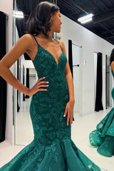 Emerald Appliques V-Neck Trumpet Long Gown