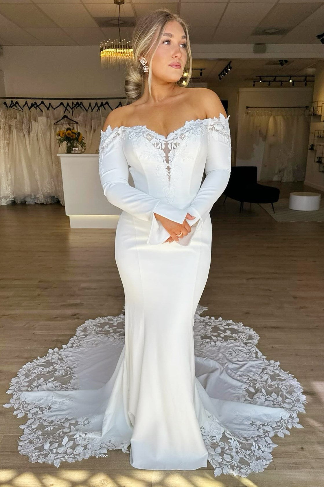 White Lace Off-the-Shoulder Mermaid Wedding Dress