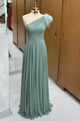 One-Shoulder Sage Long Bridesmaid Dress with Feathers