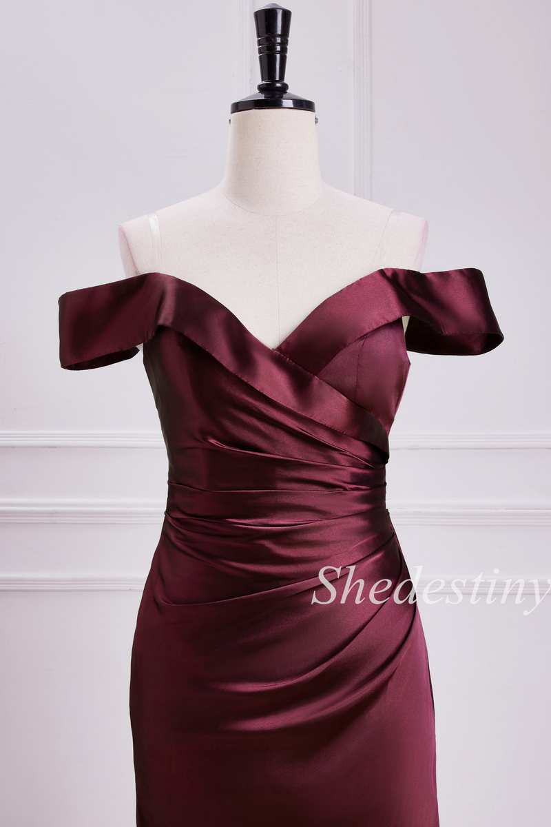 Burgundy Off-the-Shoulder Trumpet Long Formal Dress