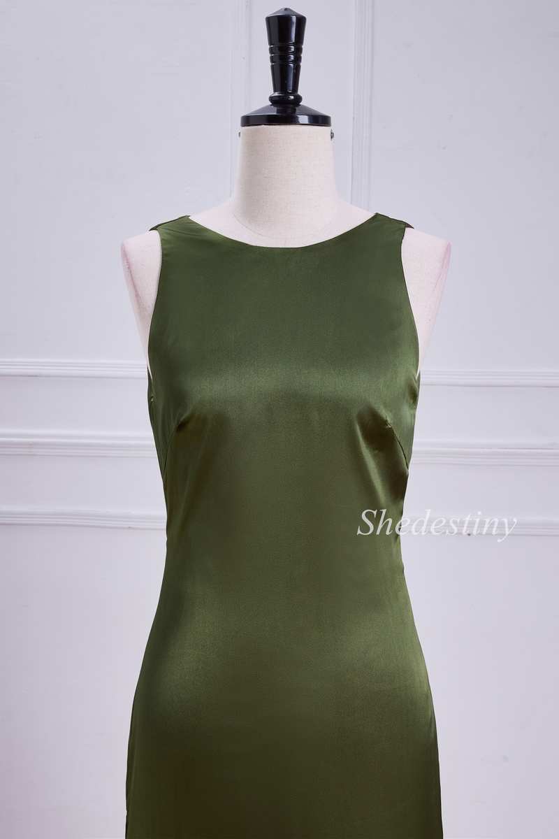 Olive Green Sleeveless Keyhole Midi Dress