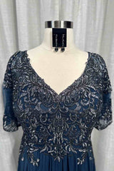 Applique Navy Blue V-Neck Sheath Mother of the Bride Dress 