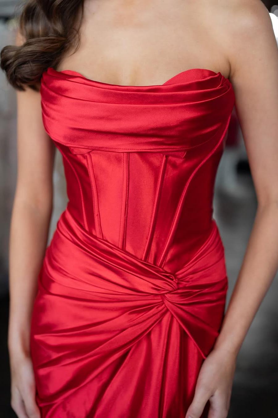 Empire-Waist Red Strspless Pleated Slit Simple Prom Dress