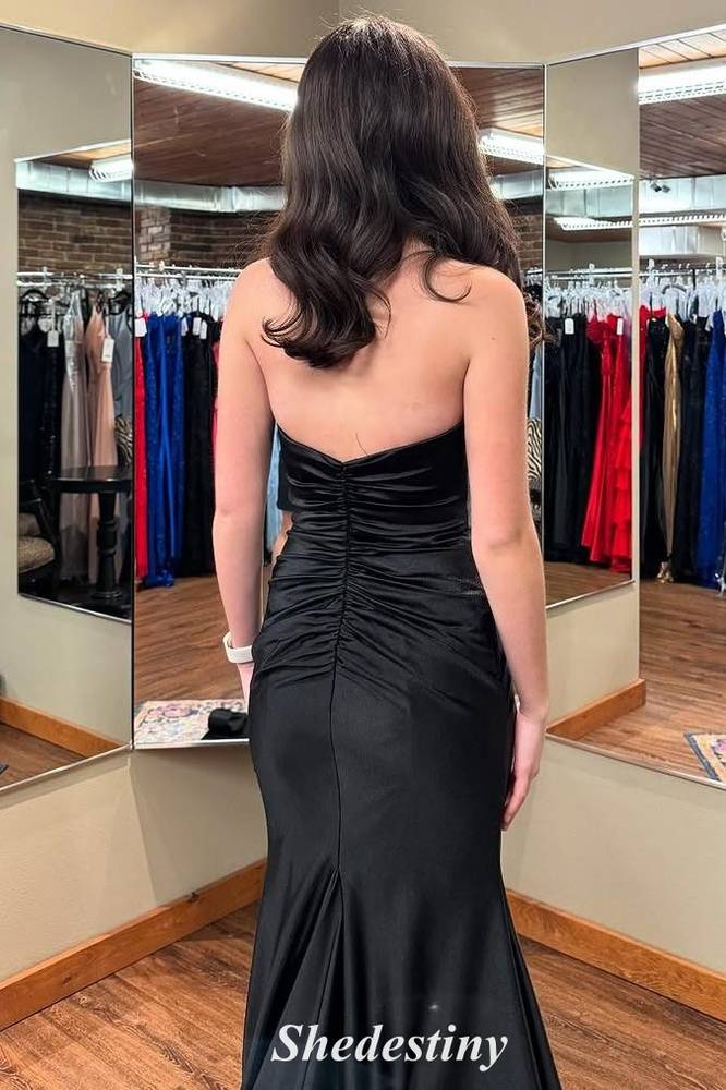 Satin Black Sweetheart Keyhole Mermaid Slit Prom Dress