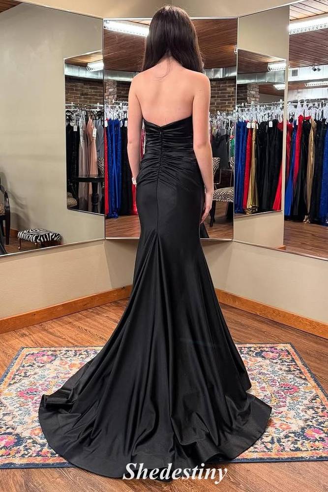 Black Sweetheart Keyhole Mermaid Slit Prom Dress