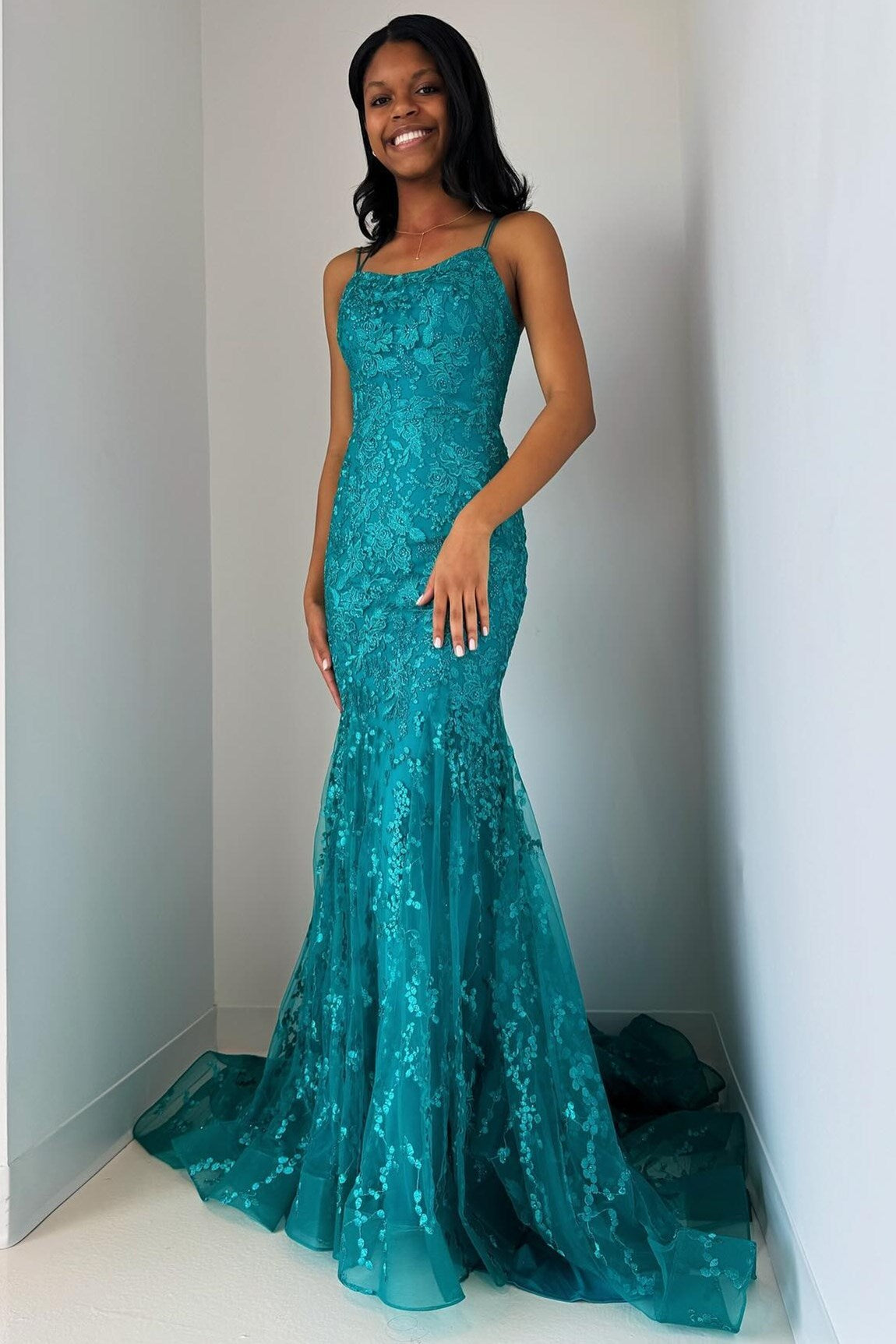 Turquoise Appliques Lace-Up Trumpet Long Prom Dress