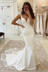 Elegant Trumpet Chapel Train Lace Satin Wedding Dress with Backless