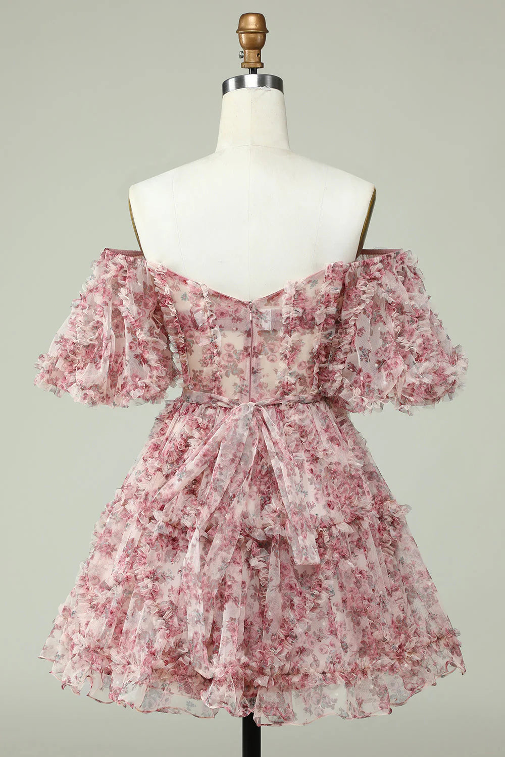 Fuchsiafarbenes A-Linien-Homecoming-Kleid mit Blumenmuster und Rüschen 