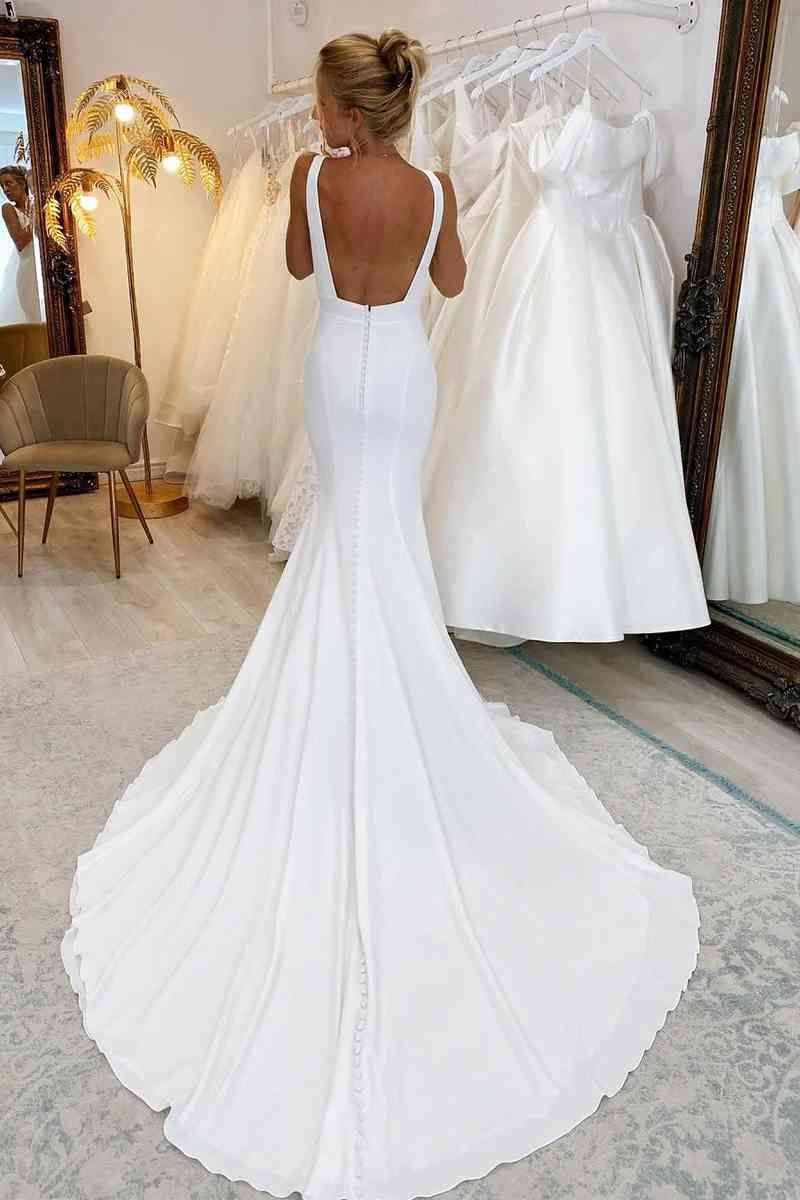 Traditional White Plunging V Neck Mermaid Long Wedding Dress